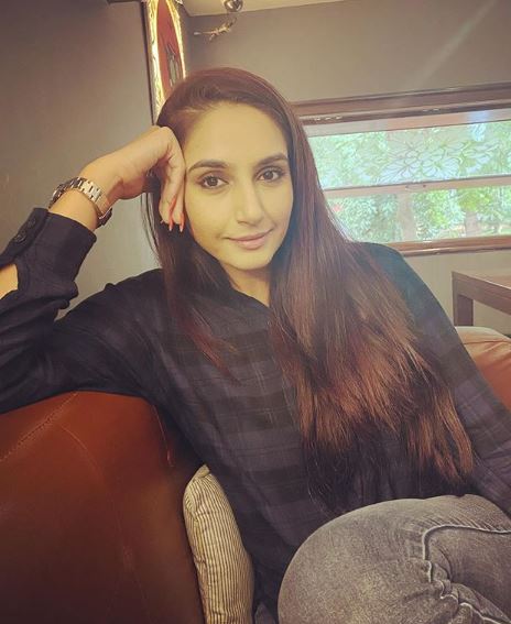 Ragini Dwivedi Indian film actress Wiki ,Bio, Profile, Unknown Facts and Family Details revealed