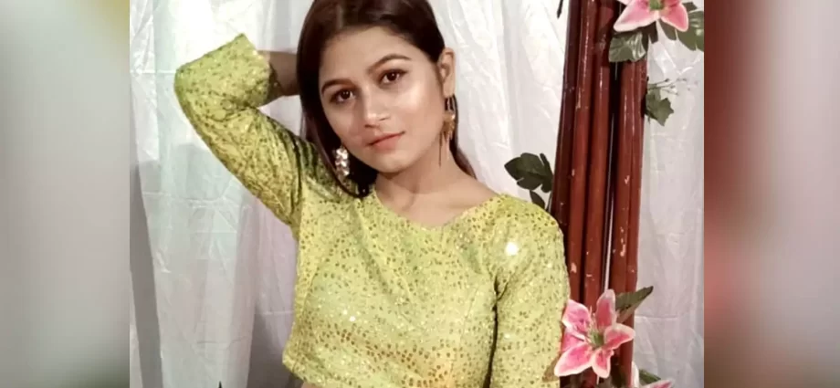 Devanshi Somaiya Indian television actressWiki ,Bio, Profile, Unknown Facts and Family Details revealed