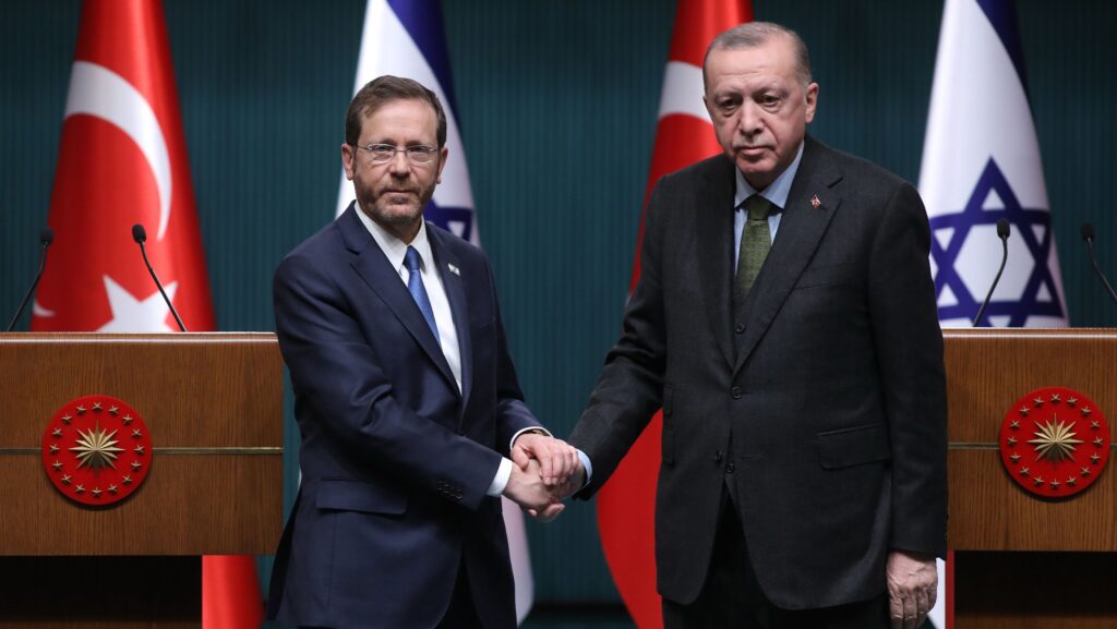 Israel announces restoration of full diplomatic ties with Turkey